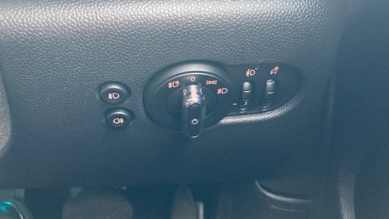 MINI Hatchback 2.0 Cooper S Exclusive II 3dr Auto Petrol Hatchback